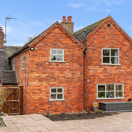 6Br Luxury Cottage, Hot Tubs, Hoar Cross, Staffordshire Newborough  Exteriör bild