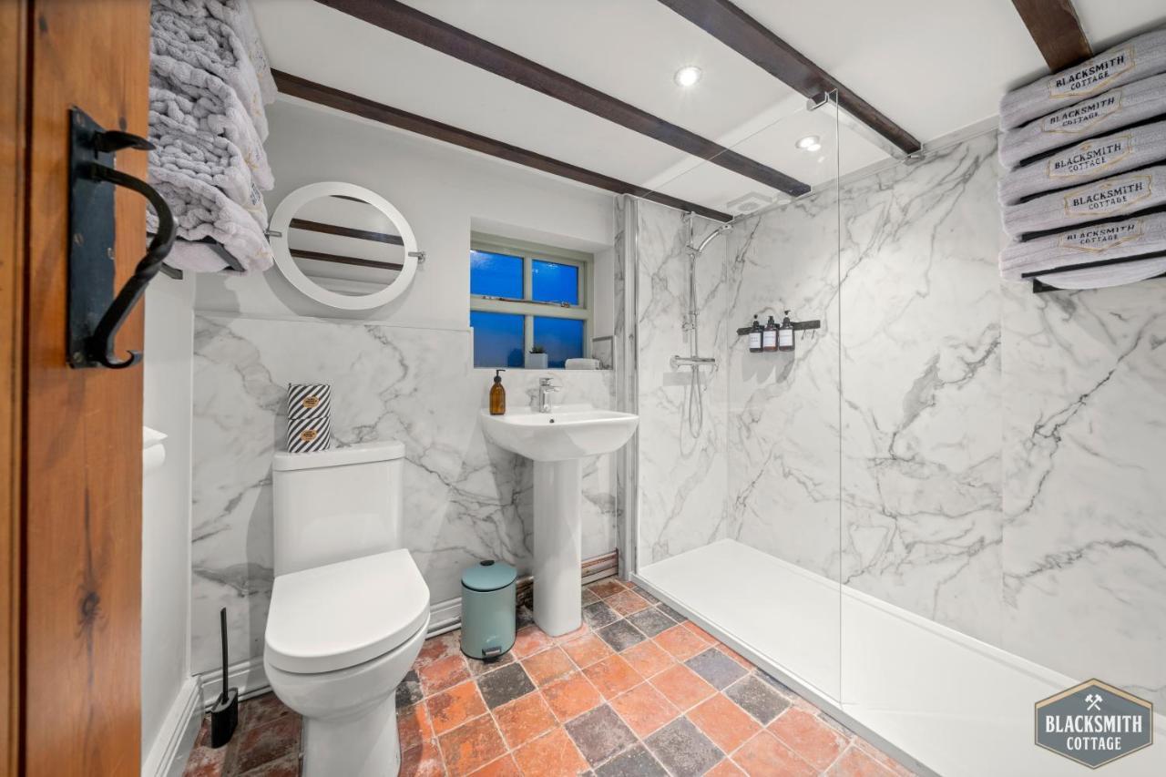 6Br Luxury Cottage, Hot Tubs, Hoar Cross, Staffordshire Newborough  Exteriör bild